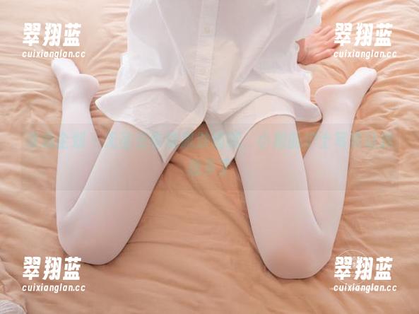 紧急企划 - 无圣光也能肌肤细腻，小恩的护士写真让我想多了