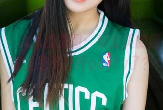 魅妍社 – 九儿的美图：如此美的厨娘，厨房里是不是开party了？